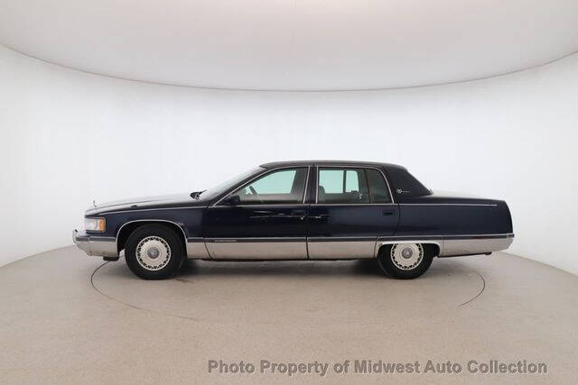 1996 Cadillac Fleetwood for sale at MIDWEST AUTO COLLECTION in Naperville IL