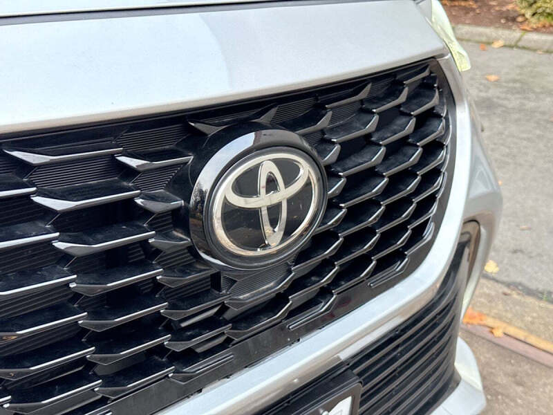 2022 Toyota Highlander XSE