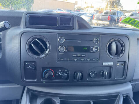 2014 Ford E-Series E-250