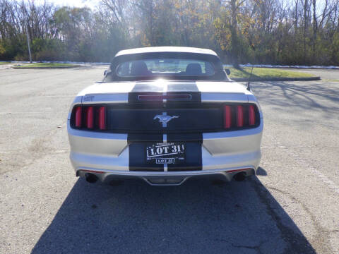 2016 Ford Mustang V6