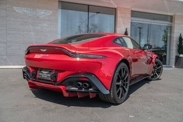 2020 Aston Martin Vantage 43