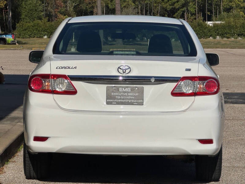 2012 Toyota Corolla LE
