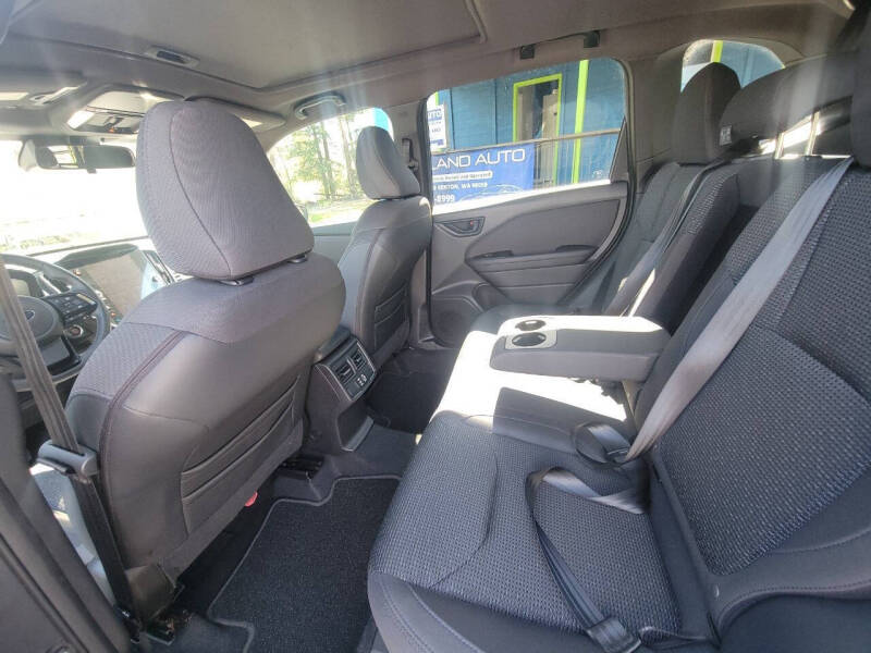 2025 Subaru Forester Premium
