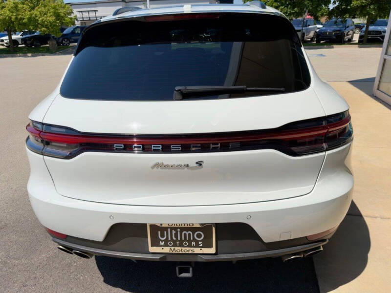 2020 Porsche Macan S