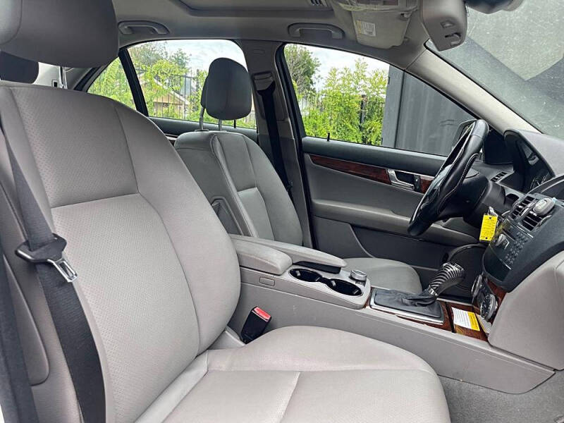 2008 Mercedes-Benz C-Class