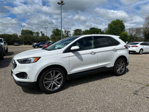 2024 Ford Edge Titanium Photo