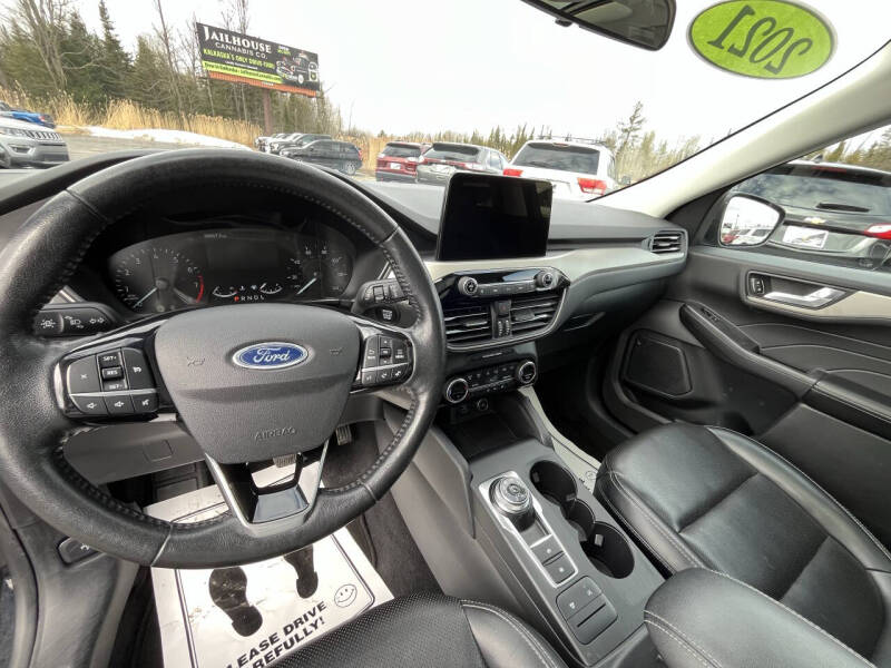 2021 Ford Escape SEL