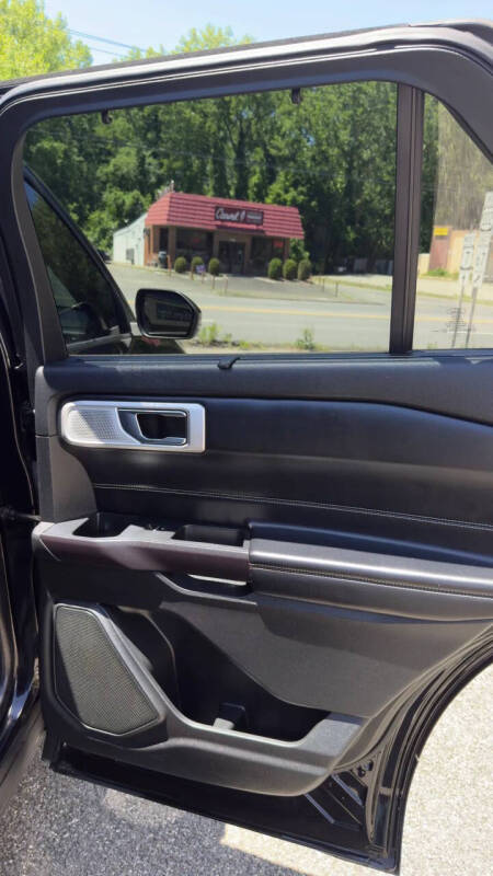 2020 Ford Explorer ST