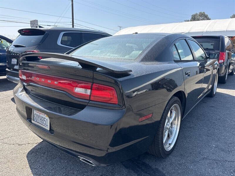 2012 Dodge Charger SXT Plus