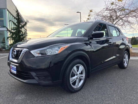 2019 Nissan Kicks S