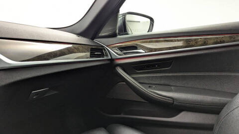 2019 BMW 5 Series 540i