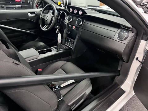 2008 Ford Mustang