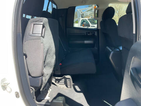 2010 Toyota Tundra Grade