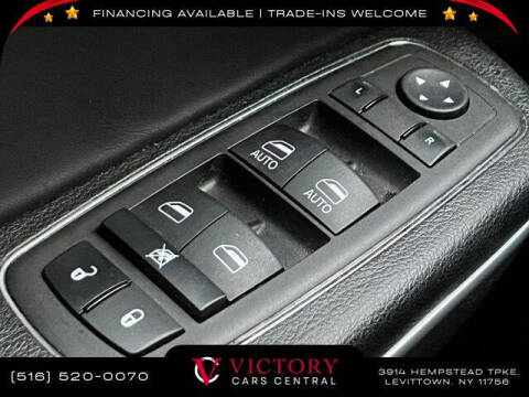 2023 Chrysler 300 Touring L