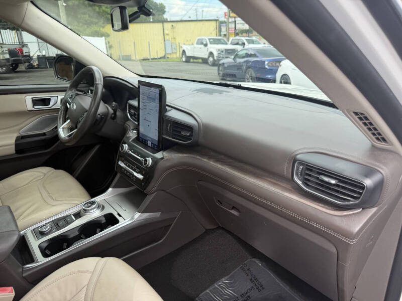 2020 Ford Explorer Platinum