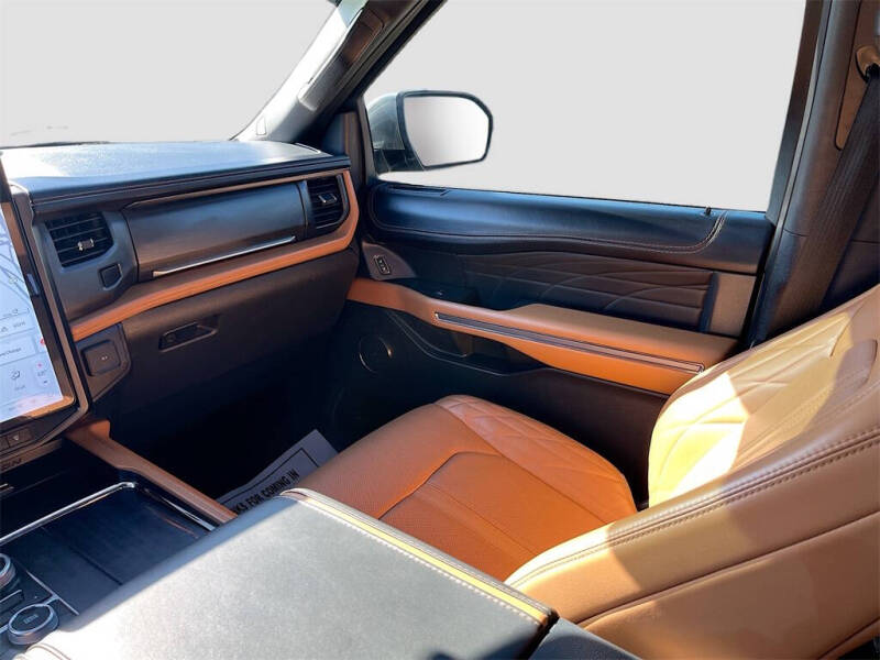 2022 Ford Expedition MAX Platinum