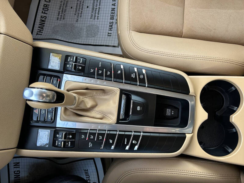 2016 Porsche Macan S