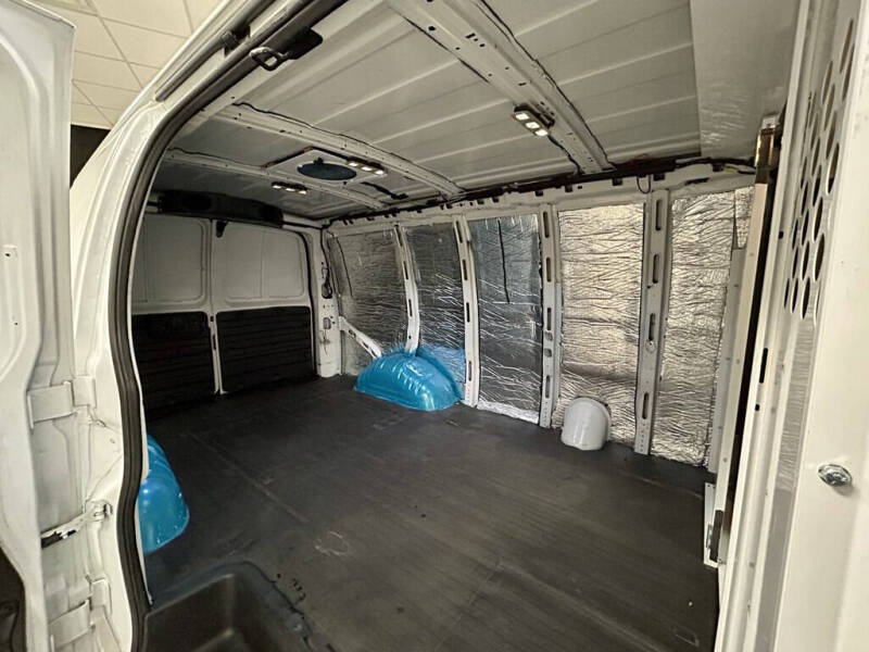 2020 Chevrolet Express 2500