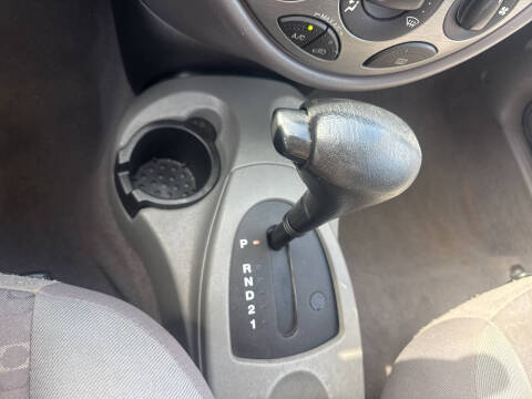 2003 Ford Focus ZX5
