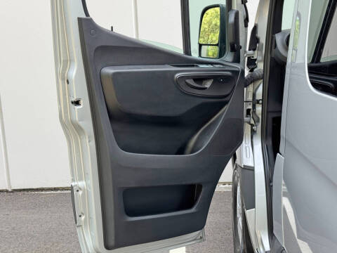 2024 Mercedes-Benz Sprinter