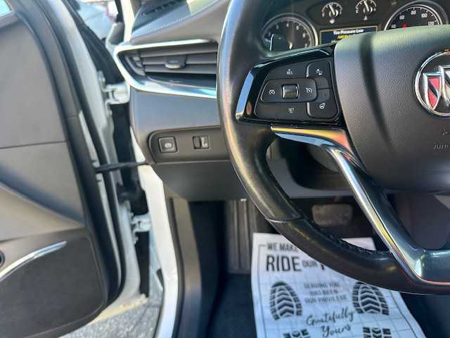 2023 Buick Enclave Essence