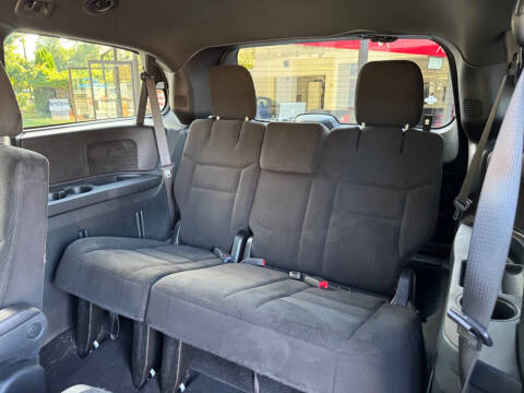 2015 Dodge Grand Caravan SE