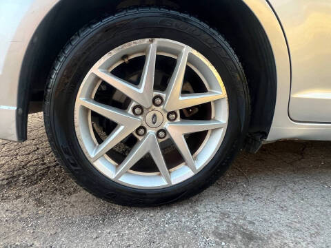 2011 Ford Fusion SEL