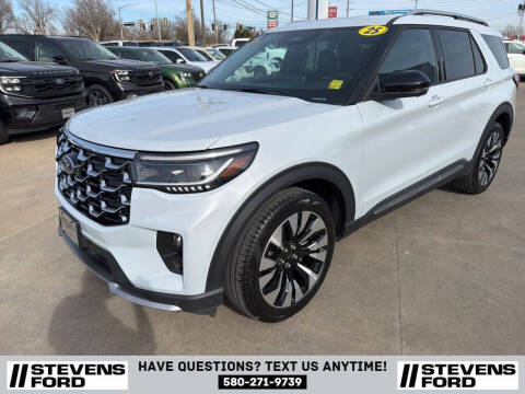 2025 Ford Explorer Platinum