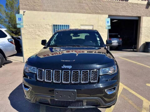 2017 Jeep Grand Cherokee Laredo