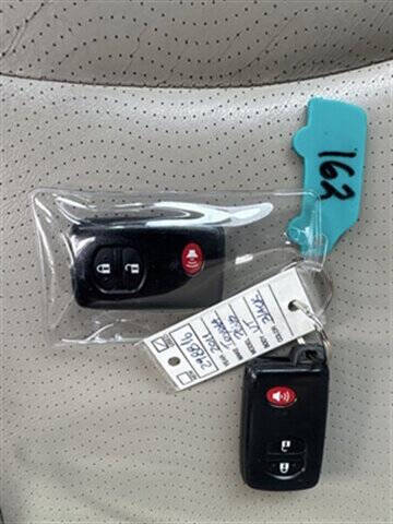 2011 Toyota Prius Five