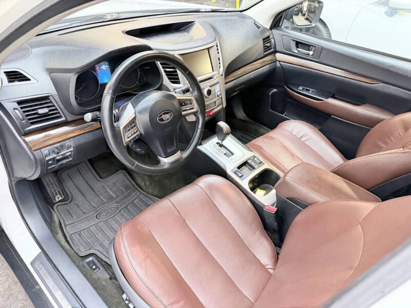 2013 Subaru Outback 2.5i Limited