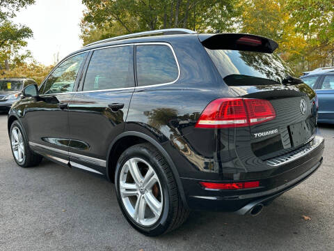 2014 Volkswagen Touareg V6 R-Line
