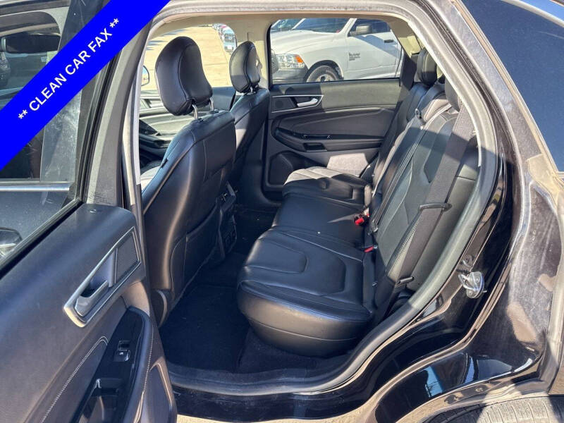 2019 Ford Edge Titanium