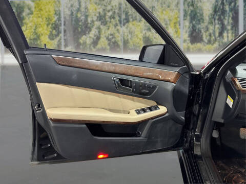 2010 Mercedes-Benz E-Class