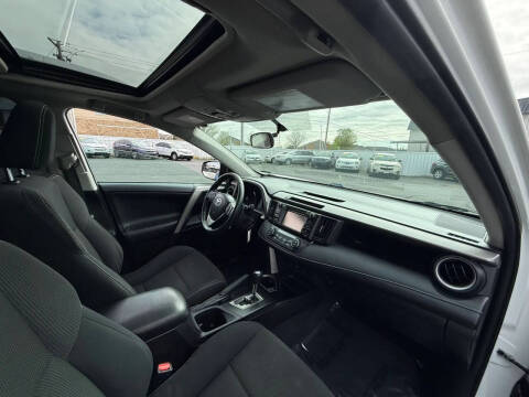 2016 Toyota RAV4 XLE