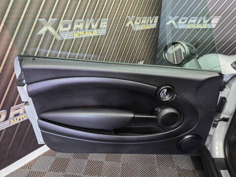 2013 MINI Hardtop Cooper