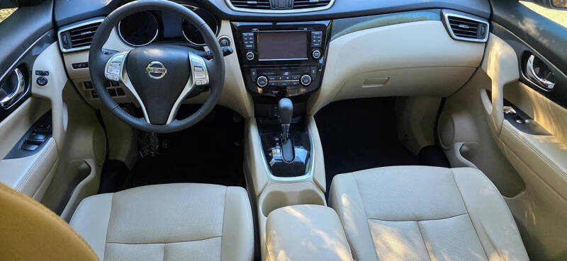 2016 Nissan Rogue SL