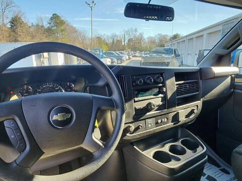 2024 Chevrolet Express 2500