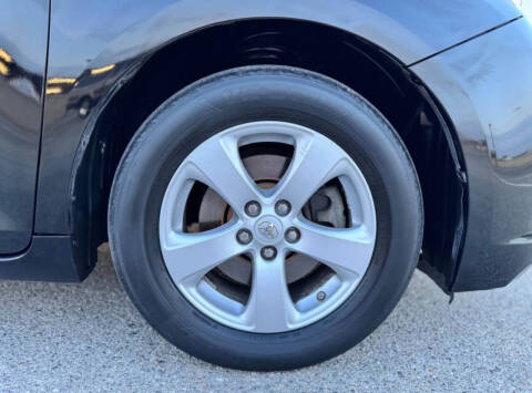 2014 Toyota Sienna LE 8-Passenger