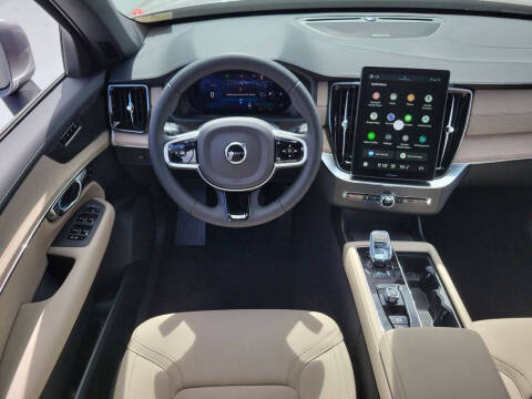 2026 Volvo XC90 B6 Plus 7P