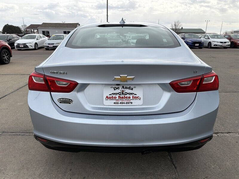 2017 Chevrolet Malibu LT