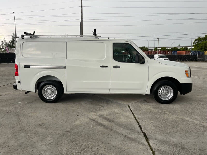 2018 Nissan NV 1500 S