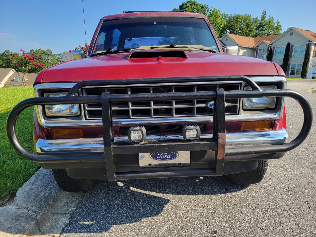 1988 Ford Bronco II for sale at Connected Auto Group in Macon, GA