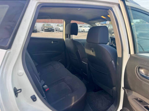 2015 Nissan Rogue Select S