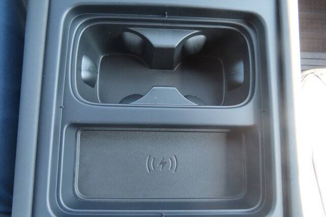 2024 Land Rover Defender 110 P300 S