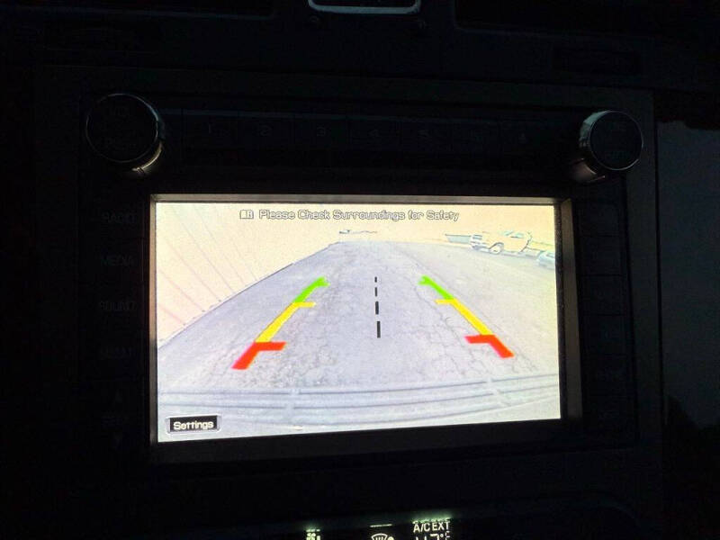 2011 Lincoln Navigator L