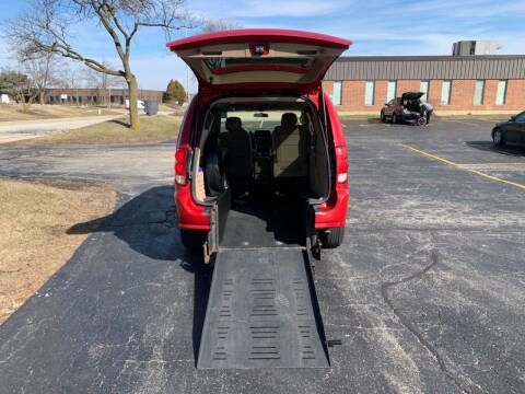 2016 Dodge Grand Caravan for sale at AMS Vans in Tucker GA