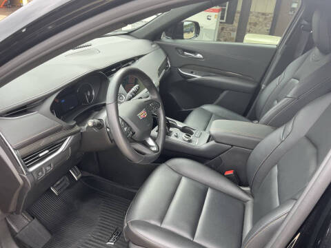 2023 Cadillac XT4 Sport