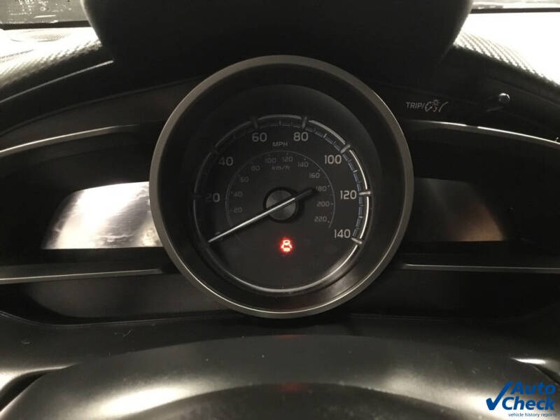 2019 Toyota Yaris LE