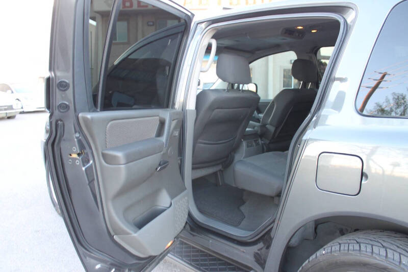 2007 Nissan Armada SE